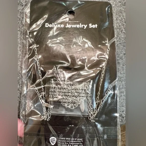 Corpse Bride Deluxe Jewelry Set!! - Picture 7 of 7